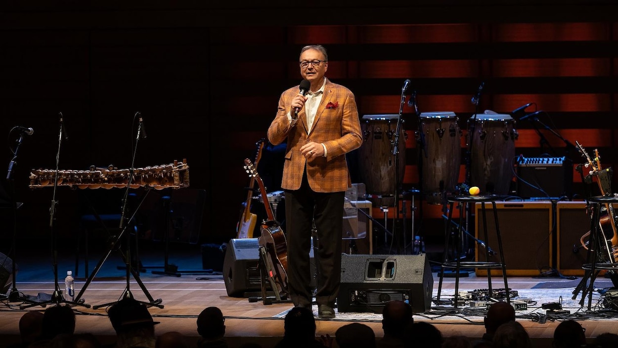 Mervon Mehta quitte ses fonctions au Conservatoire royal de musique