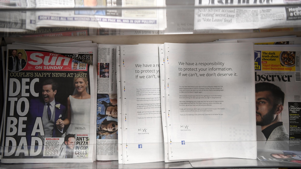 Le message d'excuses de Mark Zuckerberg, à l'endos de journaux britanniques. Le message d'excuses de Mark Zuckerberg, à l'endos de journaux britanniques.