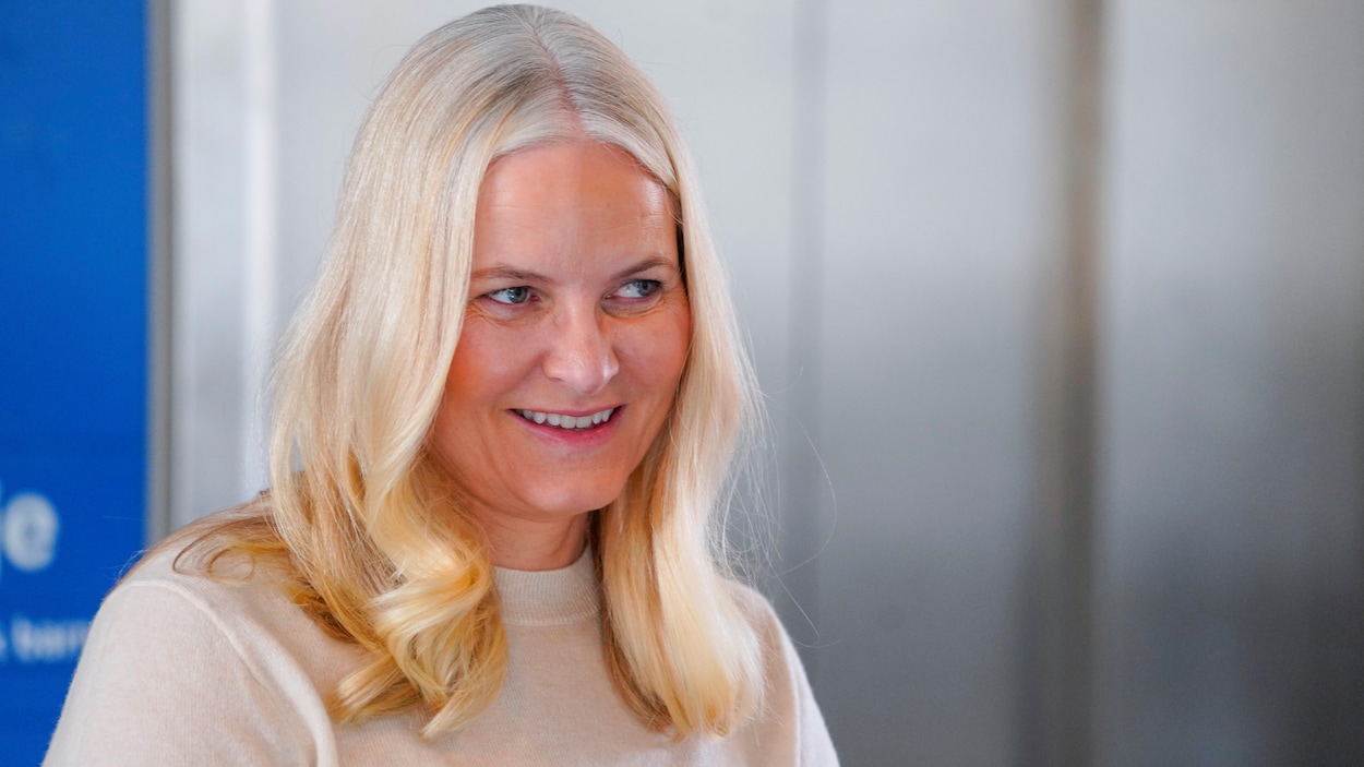 Norvège : la princesse Mette-Marit dit avoir été « manipulée et trompée » par Epstein