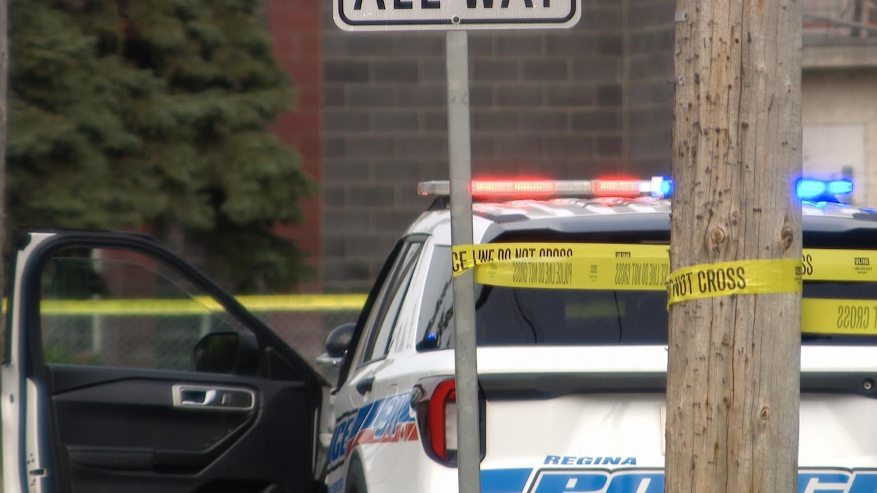 Une femme de 19 ans est accusée du double homicide de la rue Elphinstone
