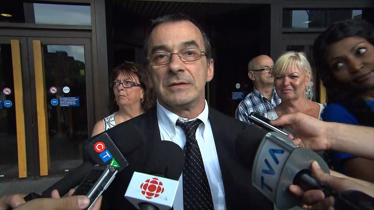 Michel Cadotte a accordé une courte entrevue aux journalistes à sa sortie du palais de justice de Montréal, vendredi le 7 juillet 2017.