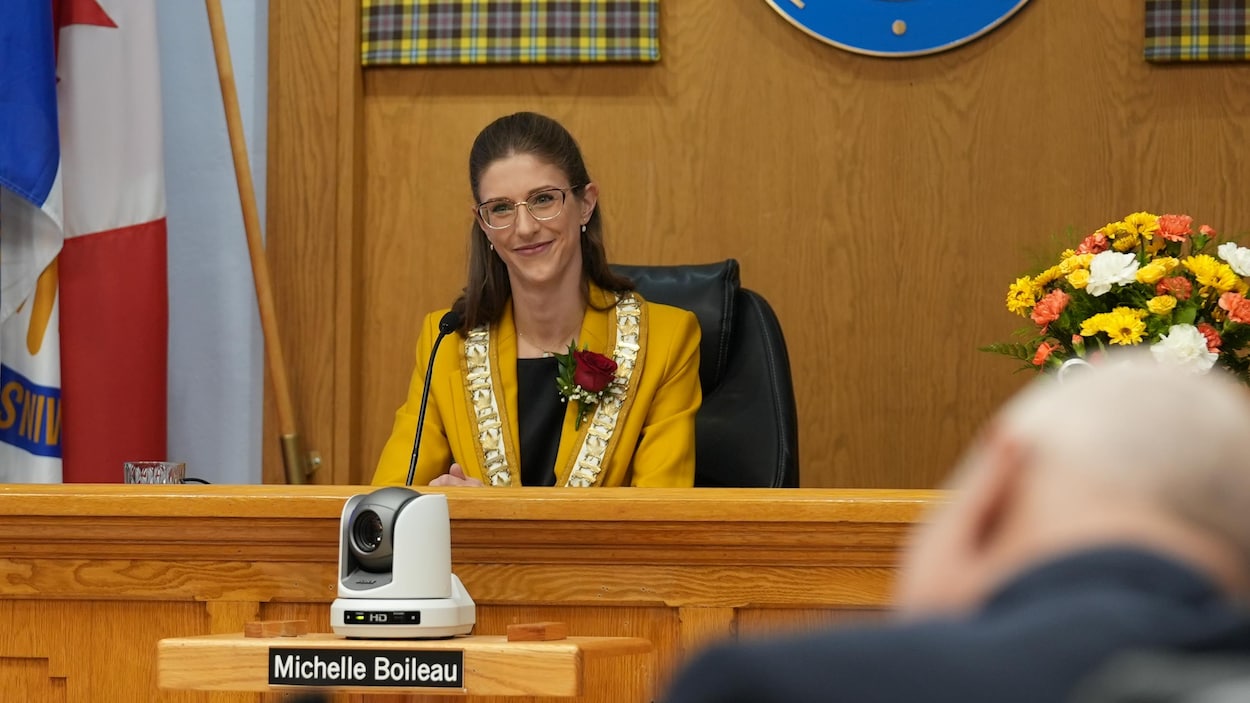 « Pouvoirs de maires forts » : le conseil annule les vétos de la maire de Timmins