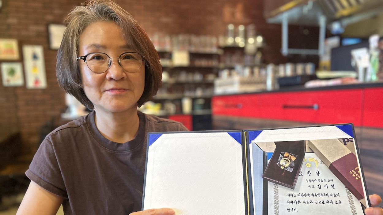 Migyeong Kim, du Parfum de Corée, décorée par le président Coréen