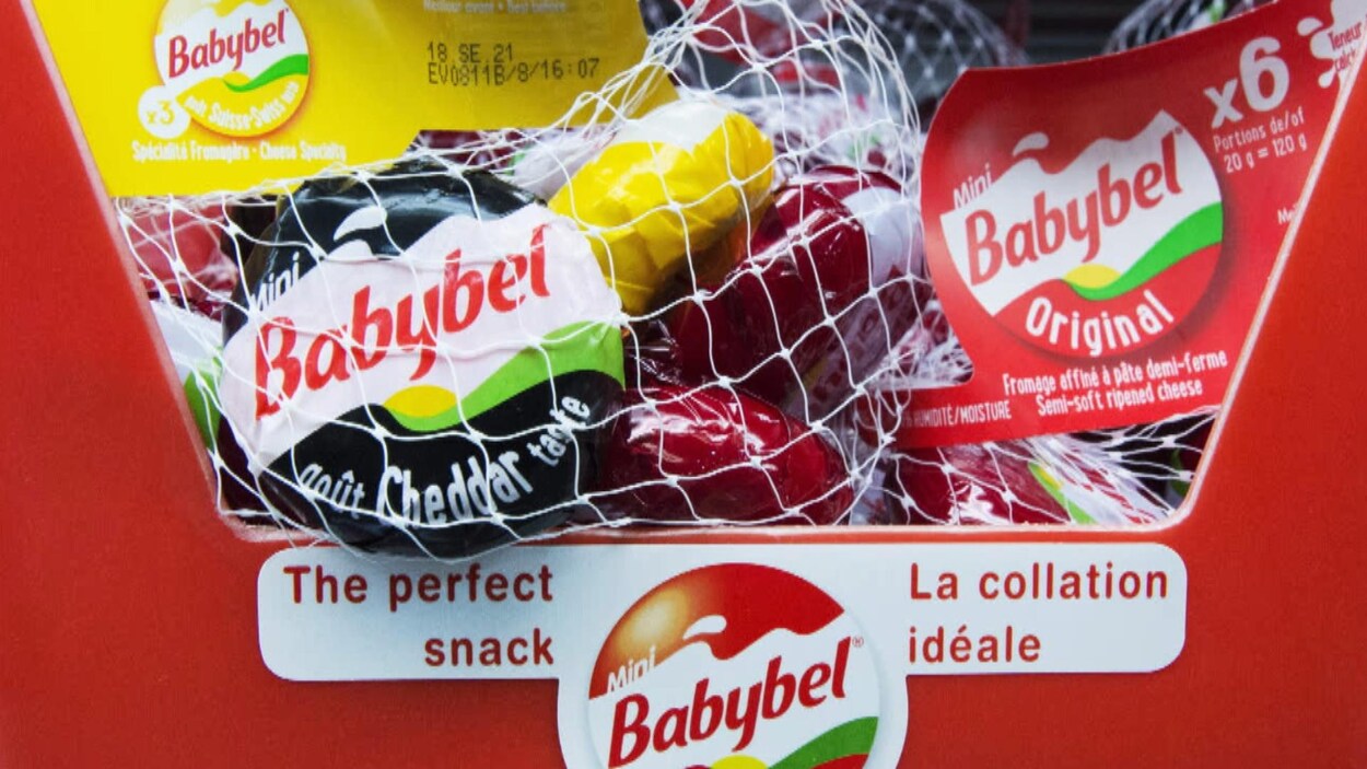 Un présentoir de Mini Babybel Un présentoir de Mini Babybel