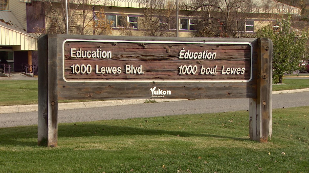 Un comité relève « d’importantes préoccupations » dans le système scolaire du Yukon