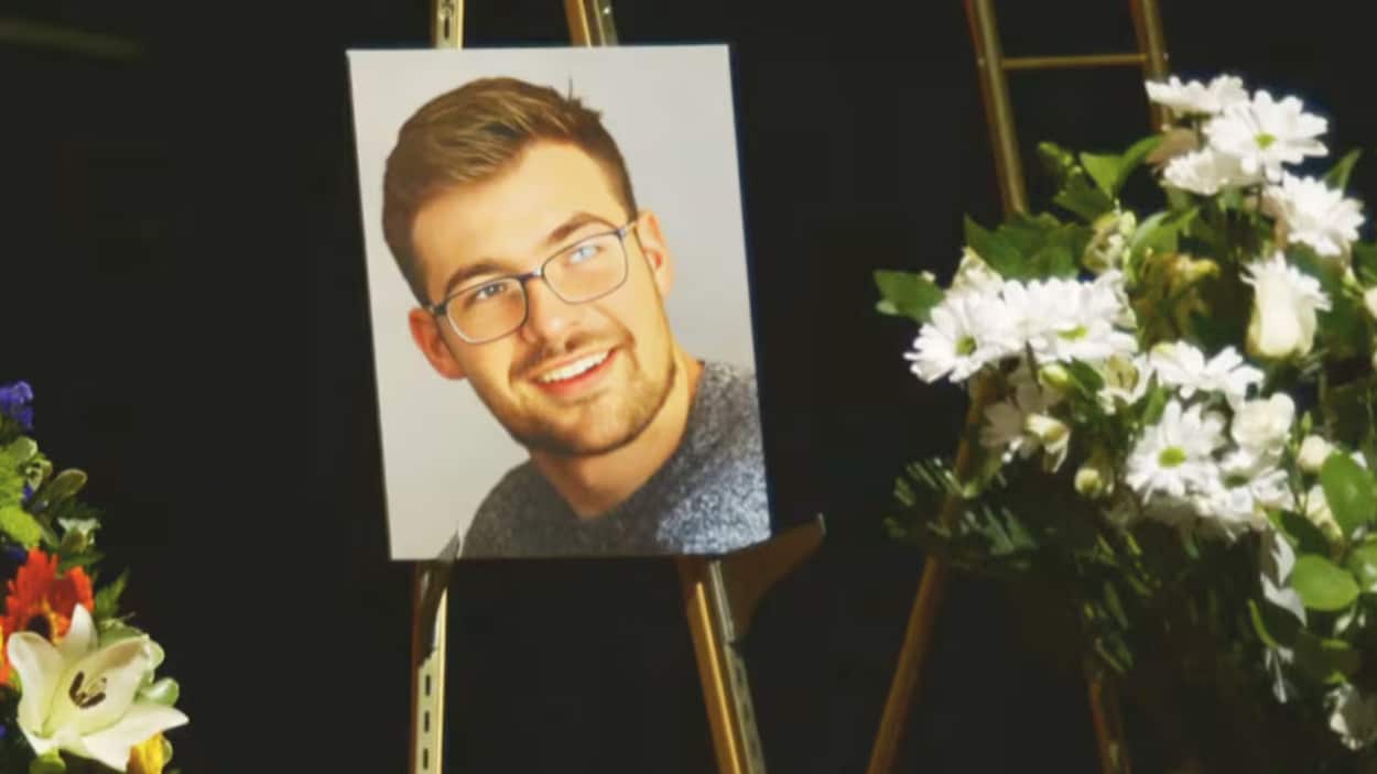 Un ministère de l’Alberta poursuivi après la mort d’un pompier