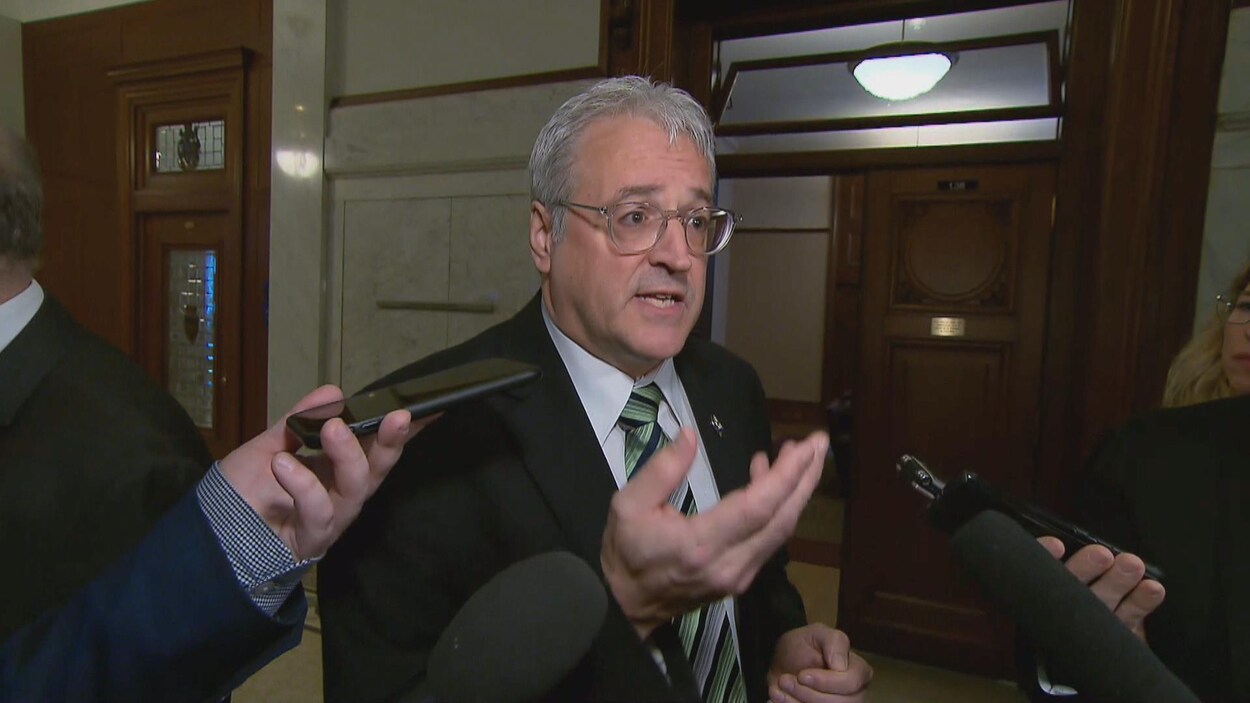 Le ministre Pierre Dufour