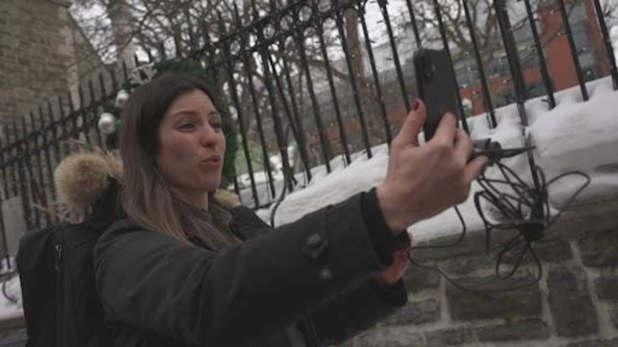 Elle met en lumière les secrets cachés des rues de Québec