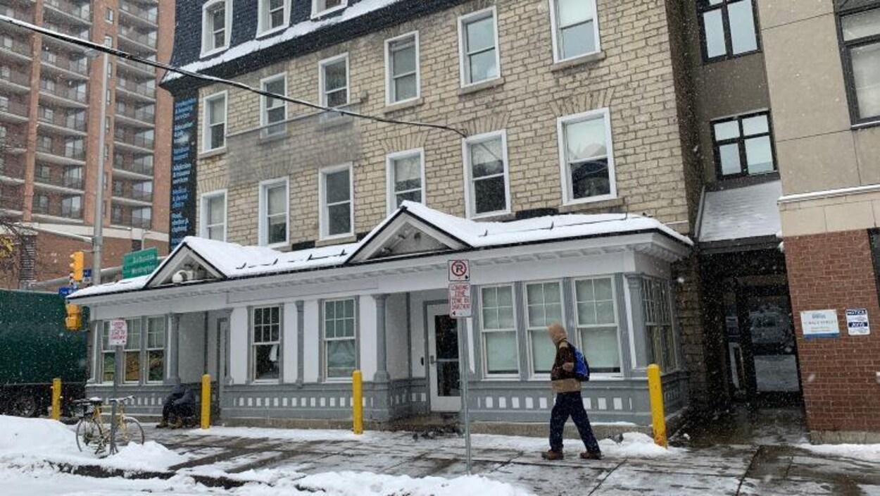 Les locaux de l'organisme La Mission d'Ottawa, situés sur la rue Waller.