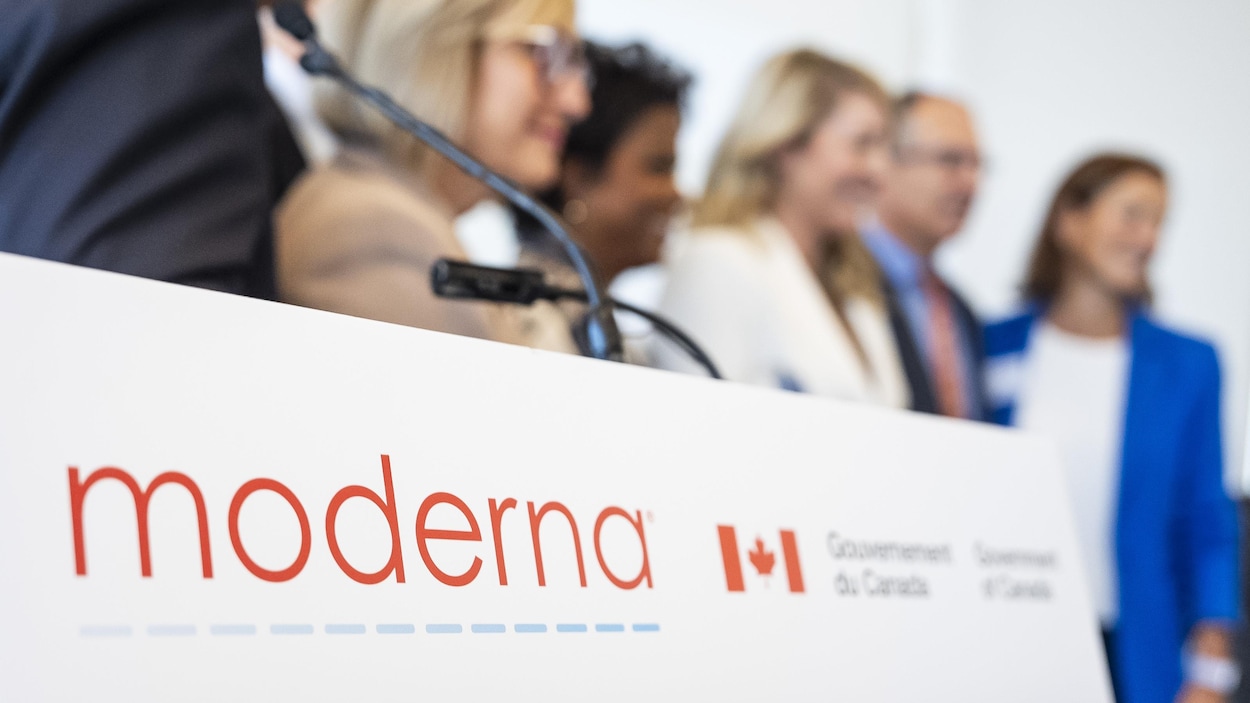 L’usine Moderna de Laval livre ses premiers vaccins contre la COVID-19