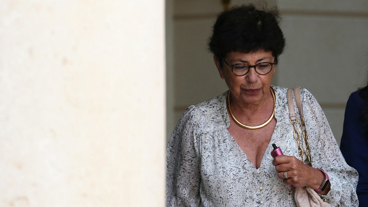 La ministre française de la Transition écologique annonce sa démission, puis y renonce