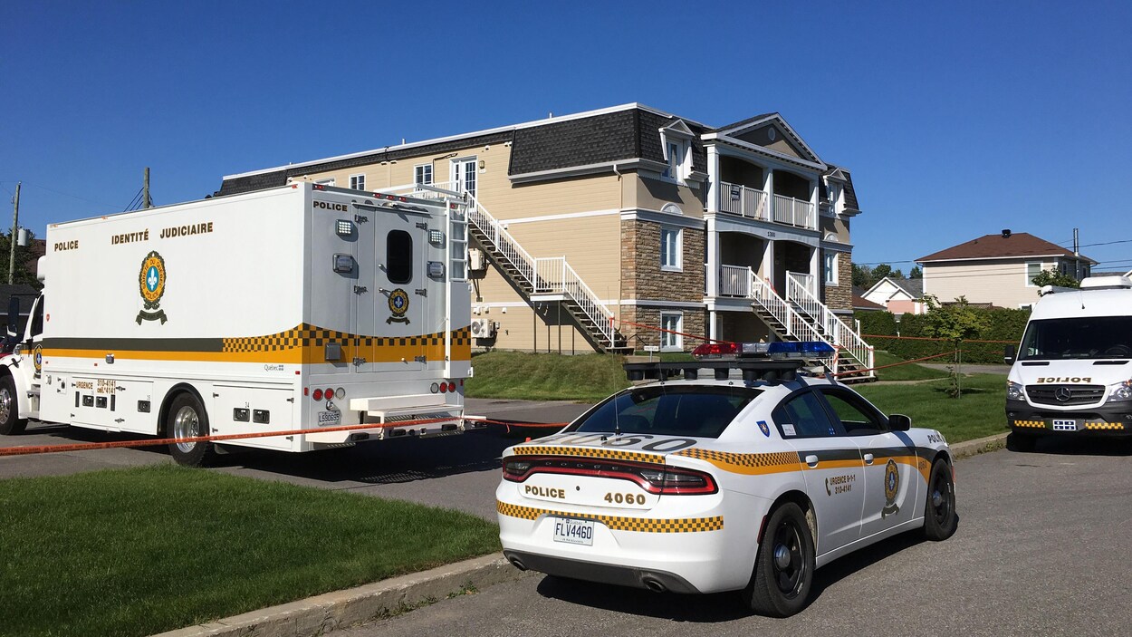 La Sûreté du Québec enquête sur la mort d’un enfant de 2 ans survenue vendredi soir à Bécancour. La Sûreté du Québec enquête sur la mort d’un enfant de 2 ans survenue vendredi soir à Bécancour.