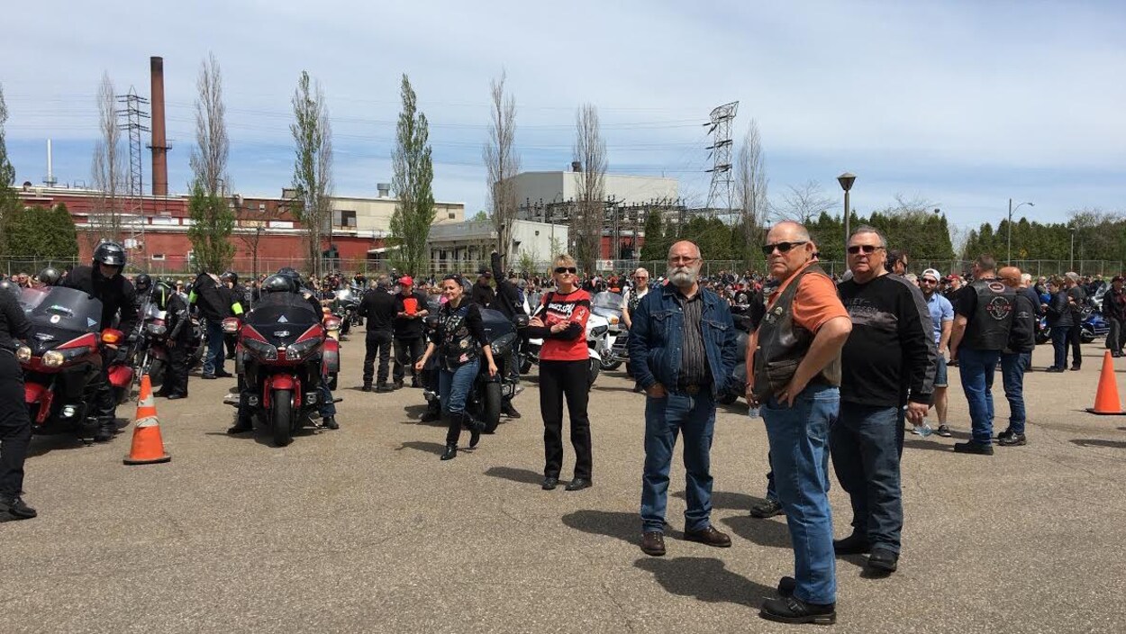 Des motocyclistes réunis à Trois-Rivières. Des motocyclistes réunis à Trois-Rivières.