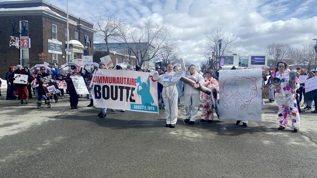 Sous-financement et épuisement : le communautaire se mobilise à Rouyn-Noranda