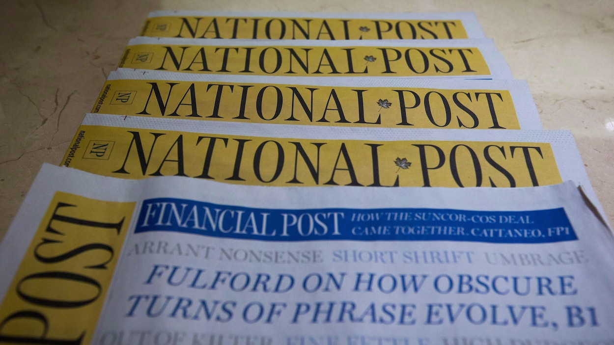 Cinq copies papier d'un quotidien