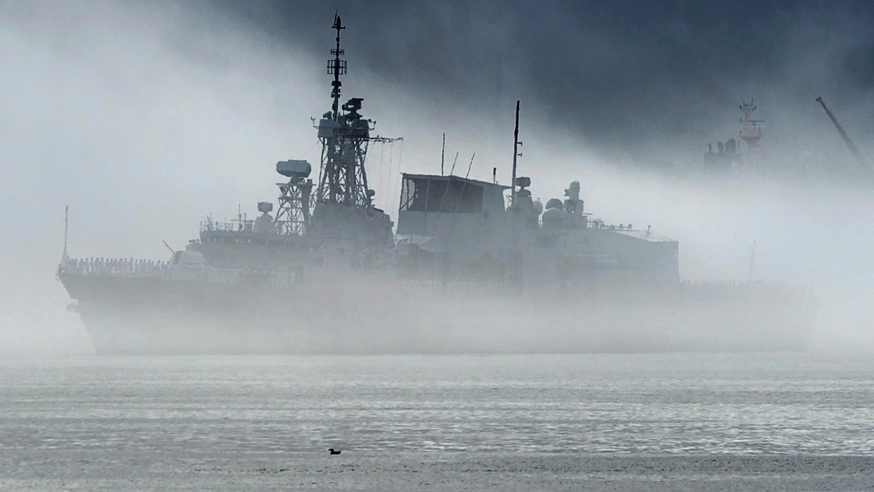 Des navires canadiens envoyés en Europe pour une mission de déminage de l’OTAN