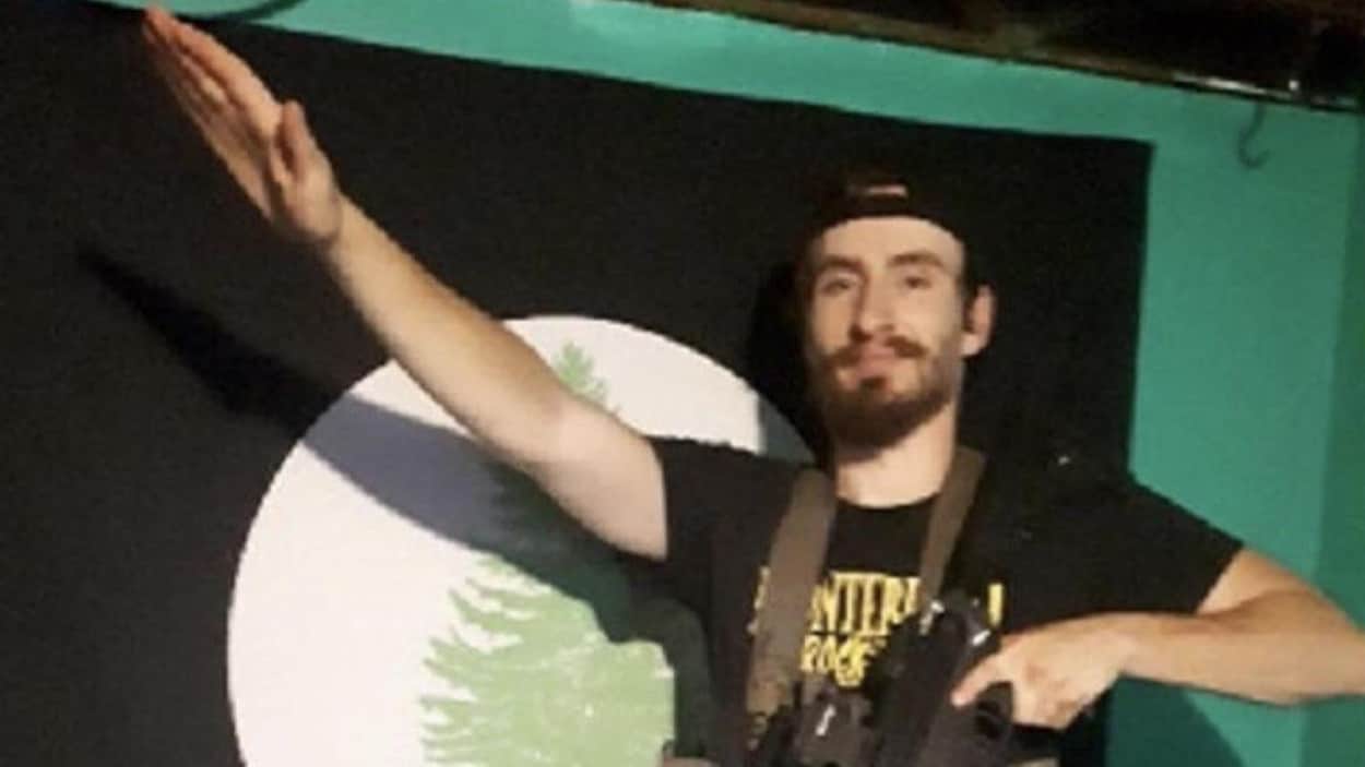 Procès d’un membre d’Atomwaffen : le néonazi se déclare repenti