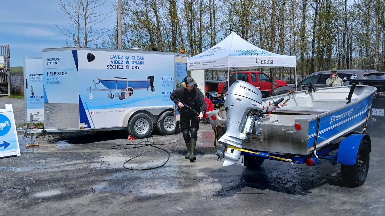 Le public sensibilisé aux espèces aquatiques envahissantes