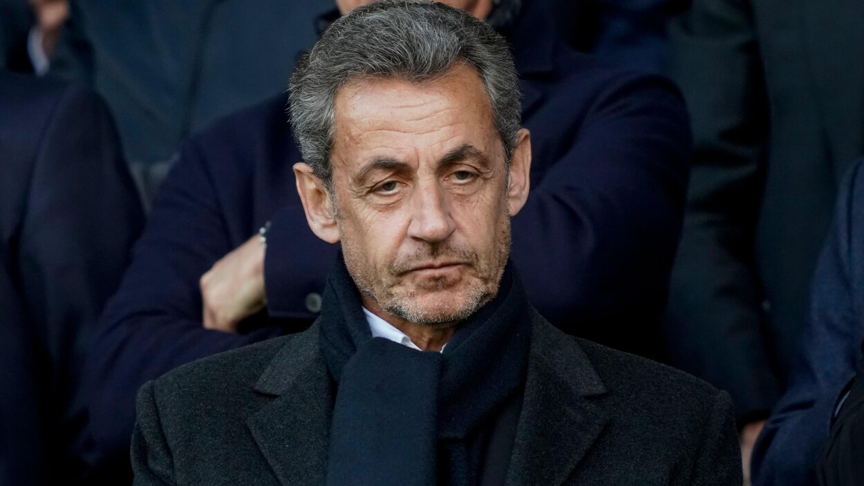 Gros plan de Nicolas Sarkozy.