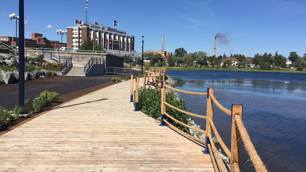 Une campagne pour limiter les bateaux à moteur sur le lac Osisko