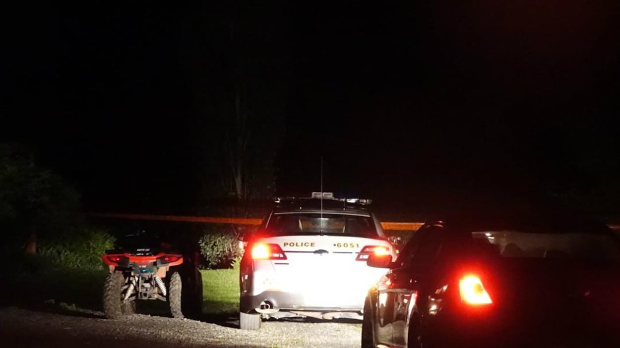 Les autorités sur le site d'une noyade dans la rivière Noire à Upton en Montérégie Les autorités sur le site d'une noyade dans la rivière Noire à Upton en Montérégie