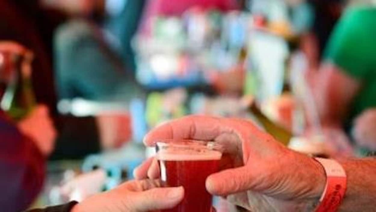L'Oktoberfest des Acadiens est l'occasion de déguster des bières de toutes sortes