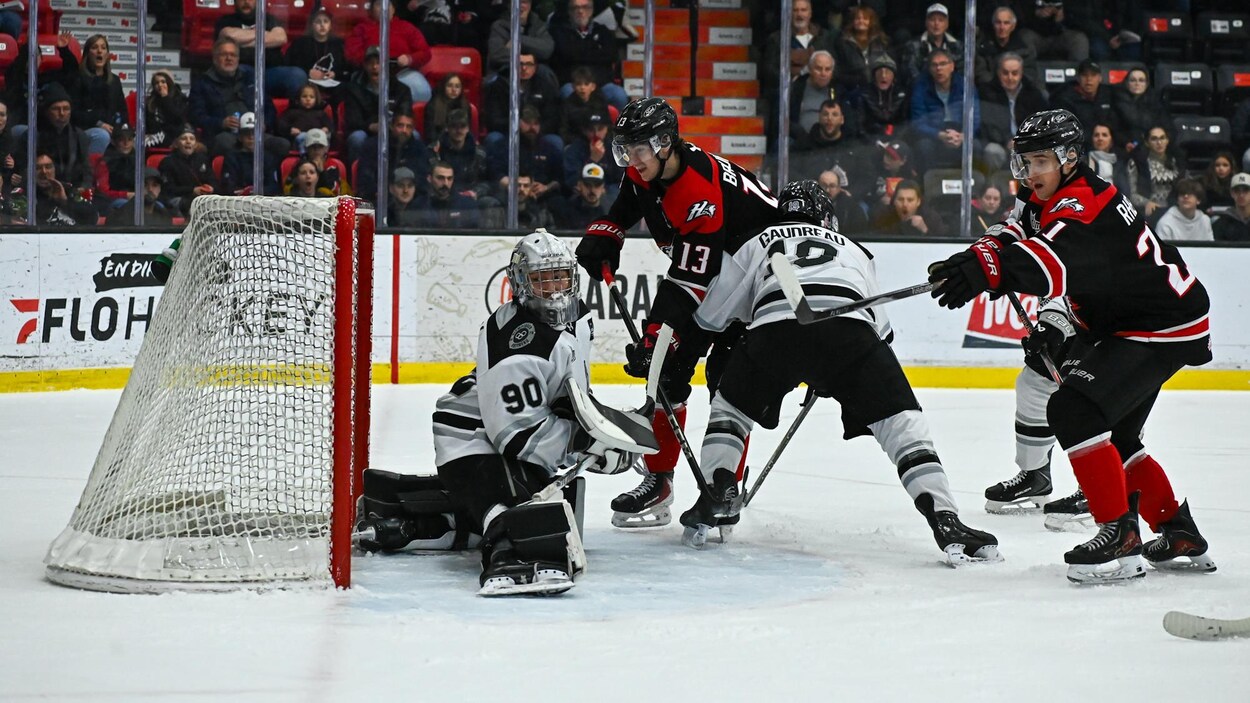 Les Olympiques de Gatineau à court du miracle, éliminés par les Huskies