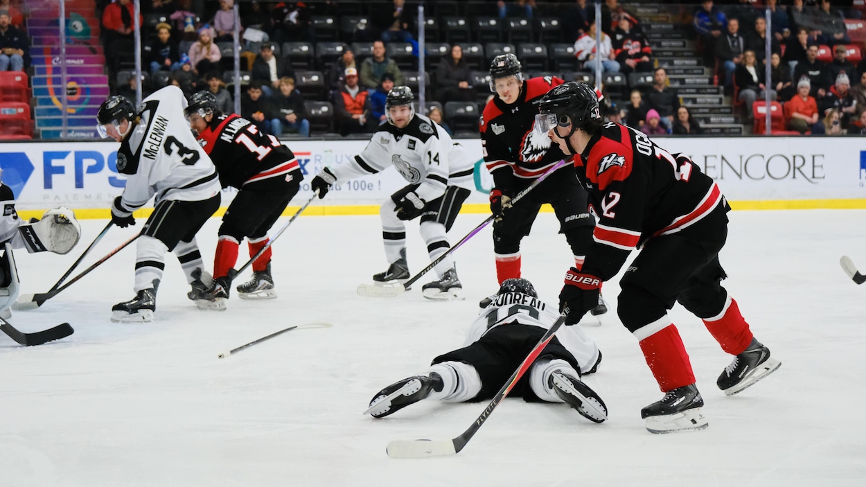 Les Olympiques en retard 2-0 dans leur série face aux Huskies