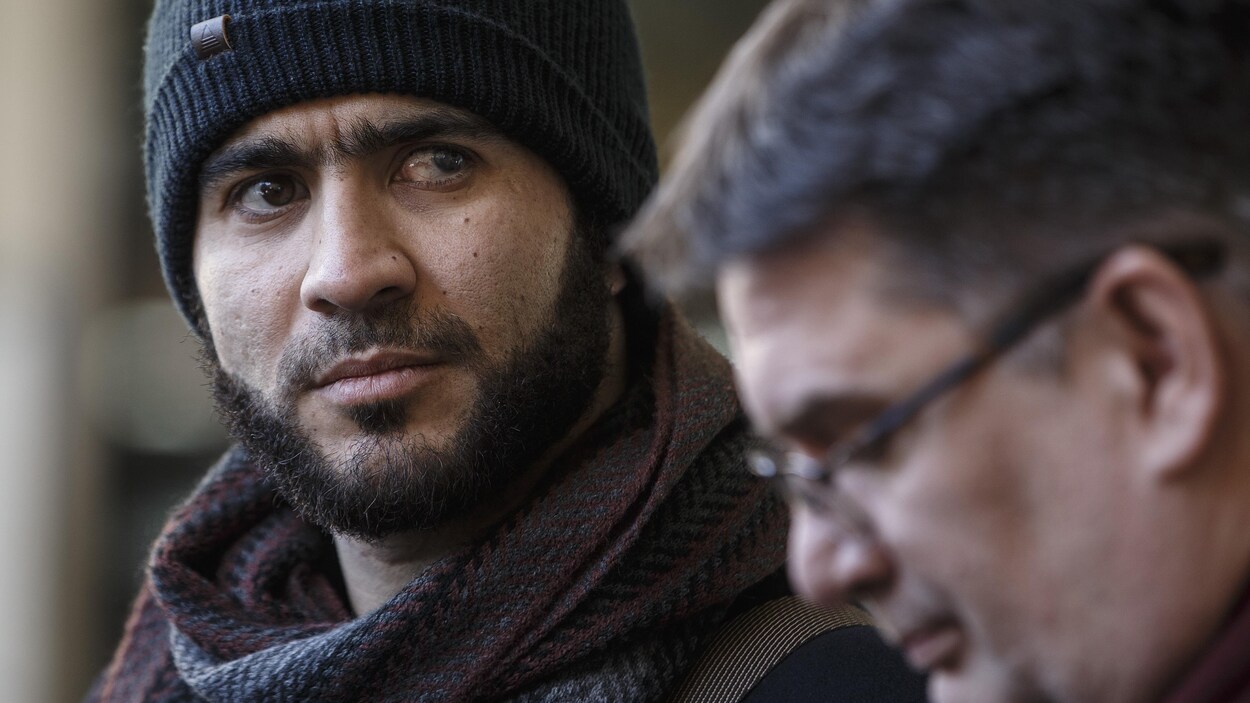 Omar Khadr et son avocat.