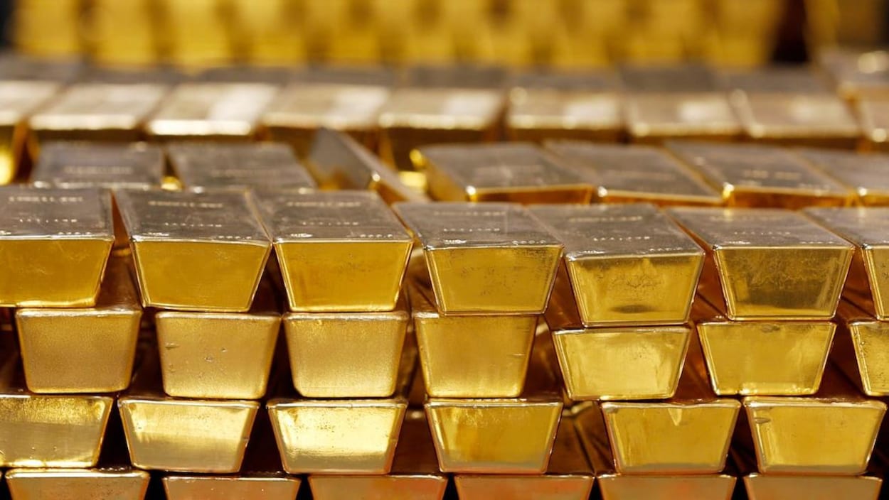 Des briques d'or.