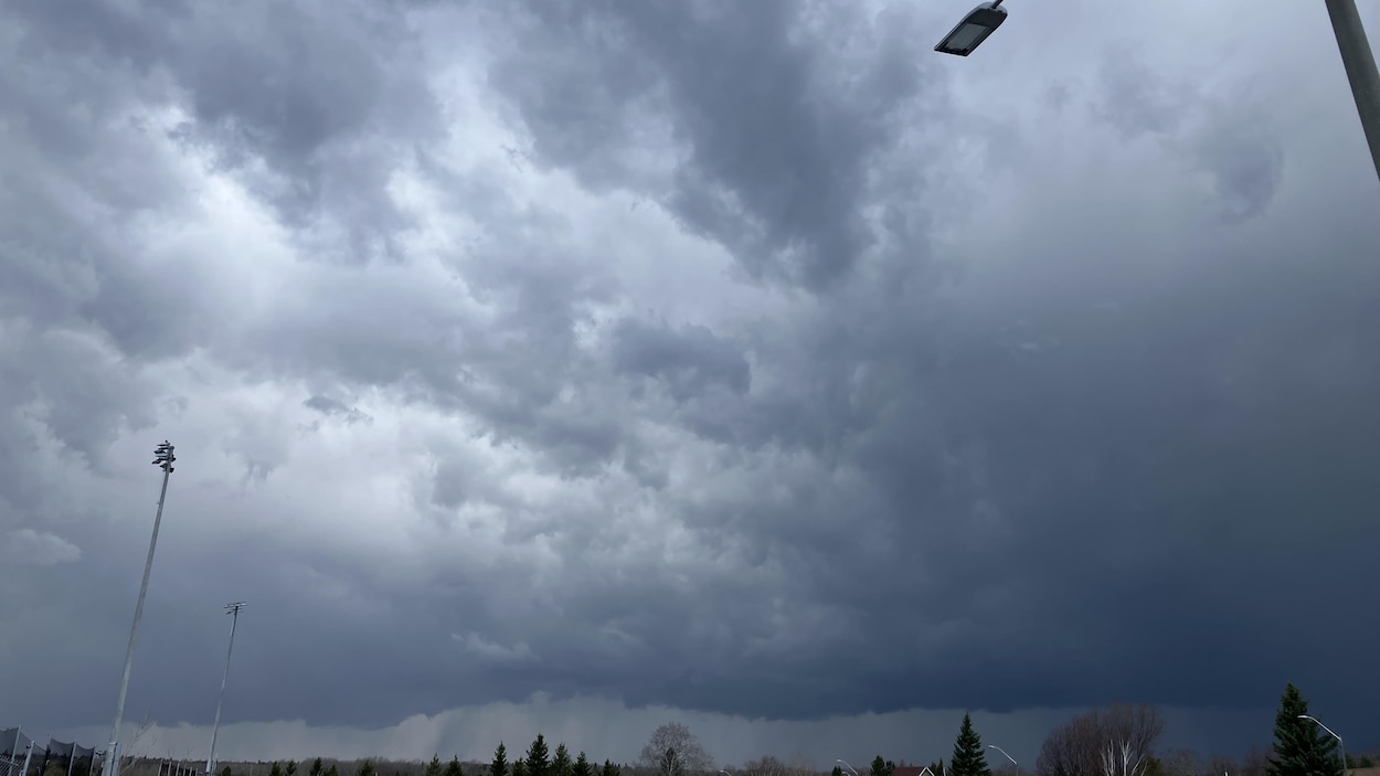 L’alerte tornade a été levée pour Prescott et Russell, des orages violents surveillés
