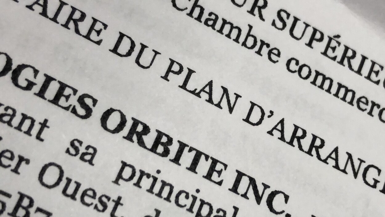 Gros plan de la page couverture d'un rapport