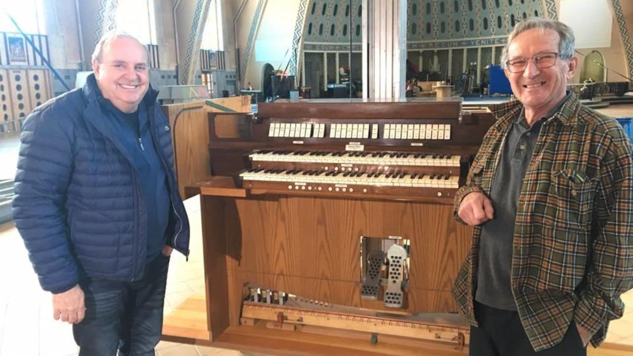 Le producteur de spectacles Robert Doré et le facteur d'orgues Luc Lessard