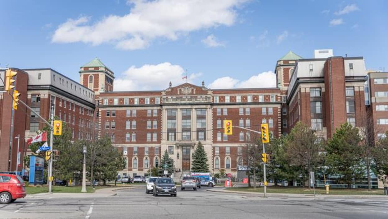 L’Hôpital d’Ottawa va réduire ses effectifs de 3 %