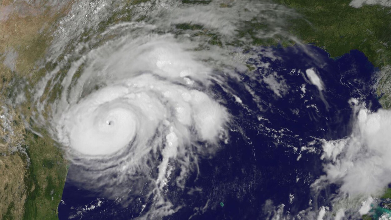 L'ouragan Harvey vu par un satellite de la NASA.