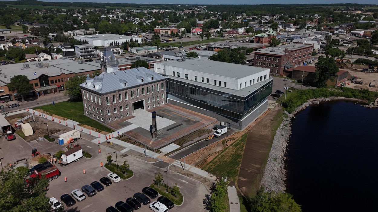 Le nouveau palais de justice de Roberval enfin inauguré