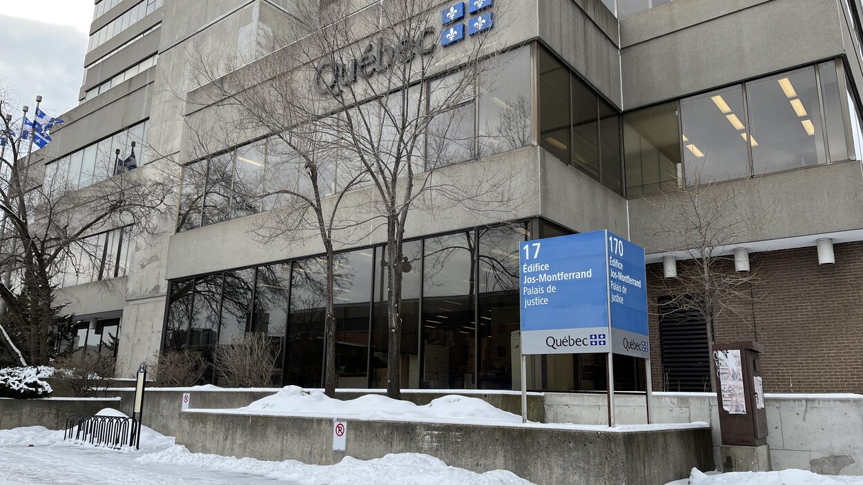 De nouvelles arches de sécurité au palais de justice de Gatineau