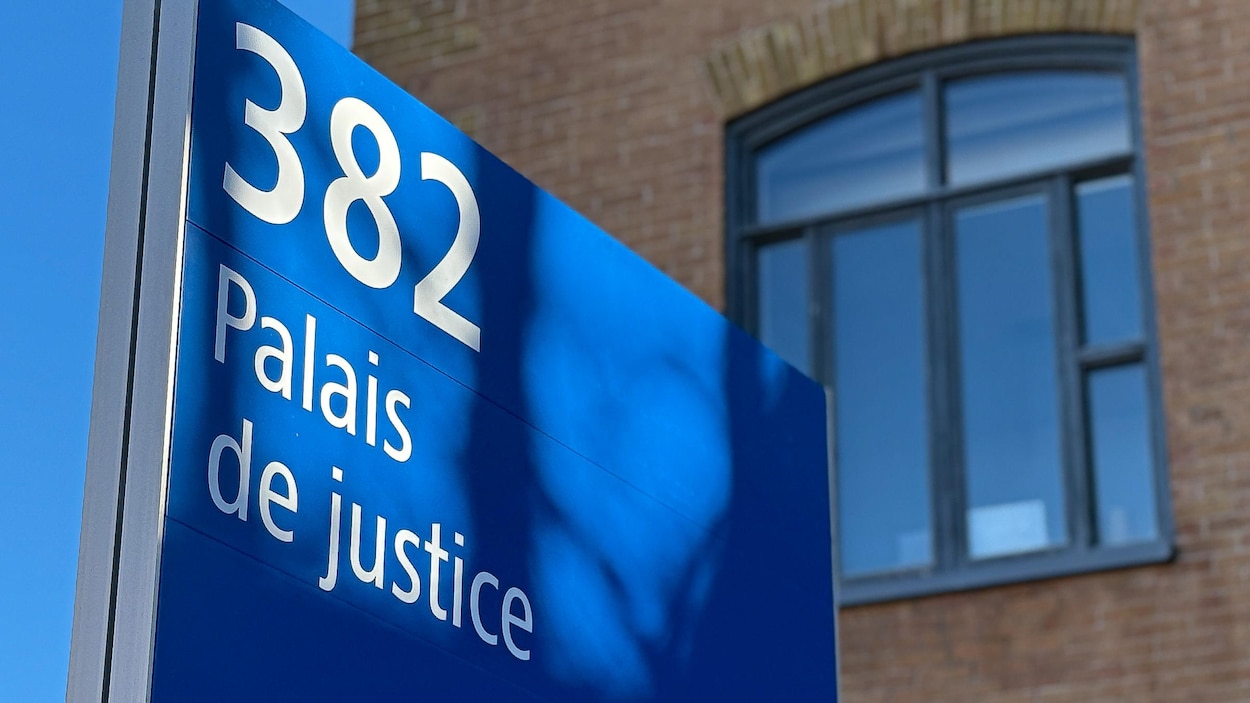 Un suspect de trafic de drogue reste en prison