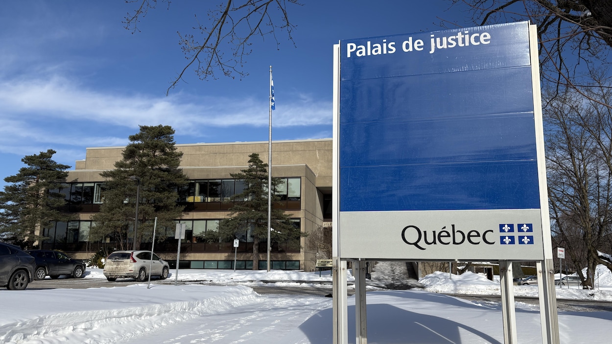 Une coroner recommande plus de surveillance au palais de justice de Victoriaville