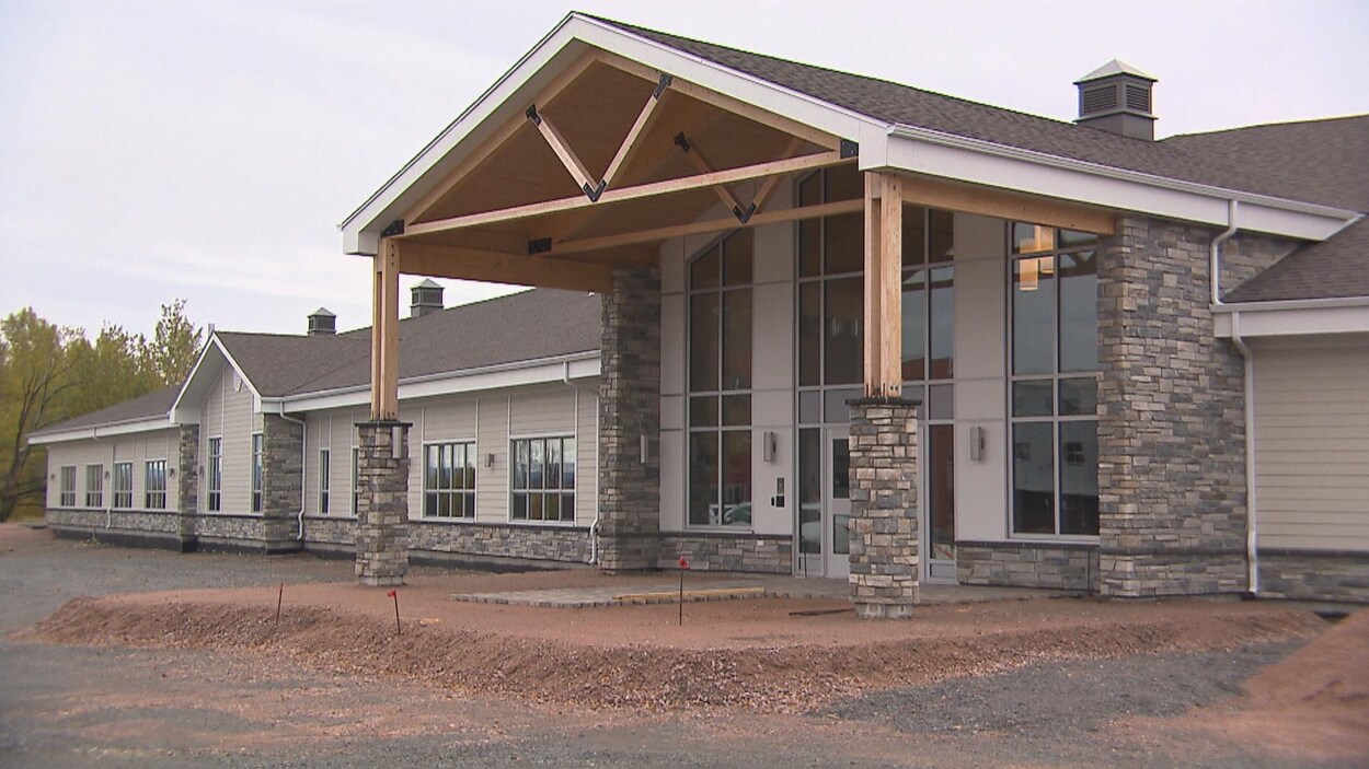 Construction neuve d'un édifice qui comprend 12 chambres