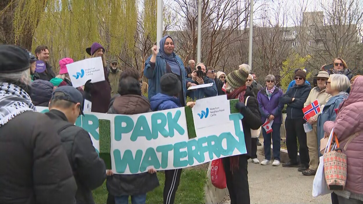Billy Bishop : manifestation pour protéger le parc dans la mire du projet d’expansion