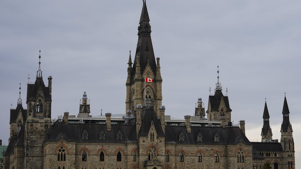 Ottawa nomme une nouvelle directrice parlementaire du budget