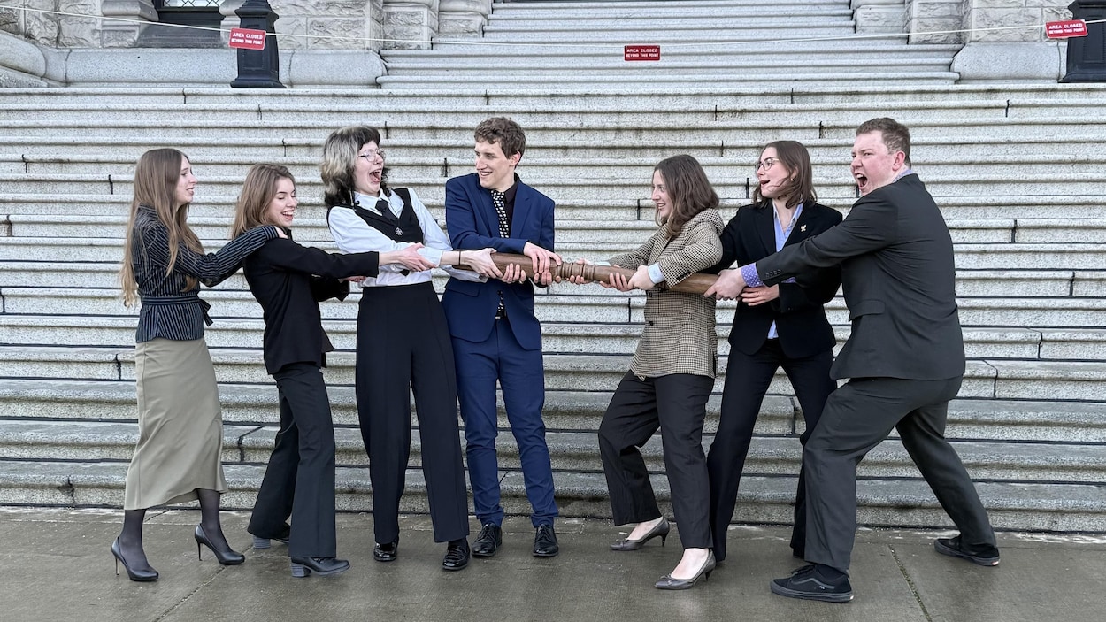 Une 28e édition passionnée du Parlement jeunesse francophone de la C.-B.