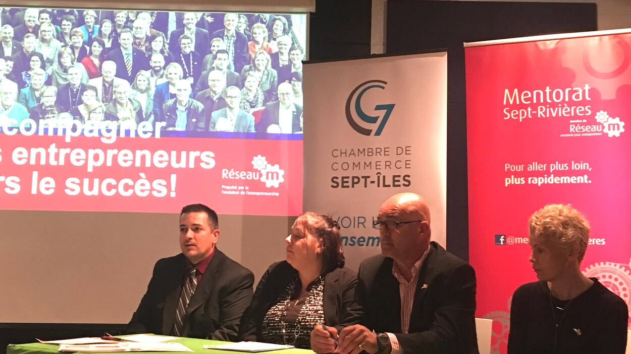 Conférence de presse de lancement du nouveau partenariat.