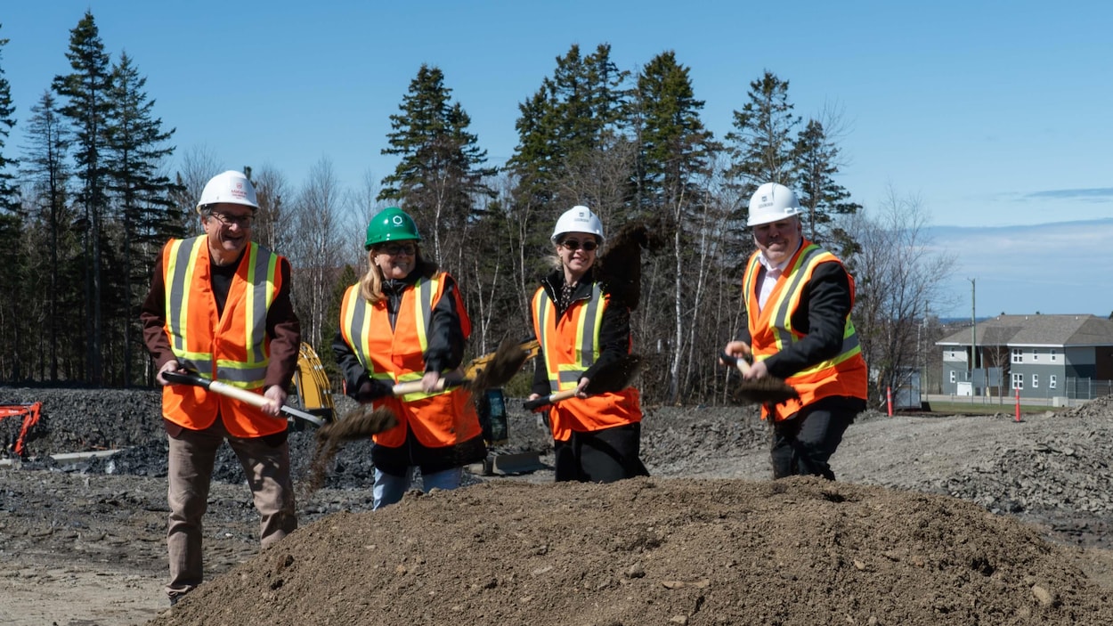 Matane lance le chantier de son complexe aquatique