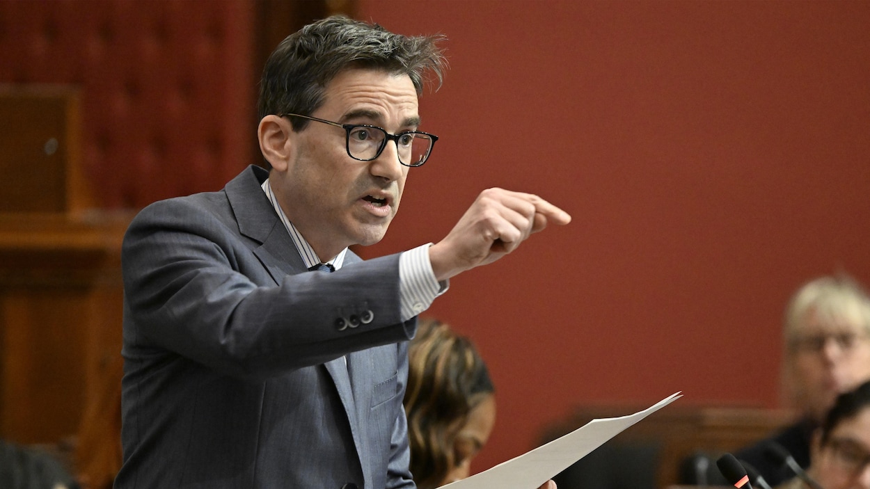 Le PQ réclame l’arrêt de la commission Gallant