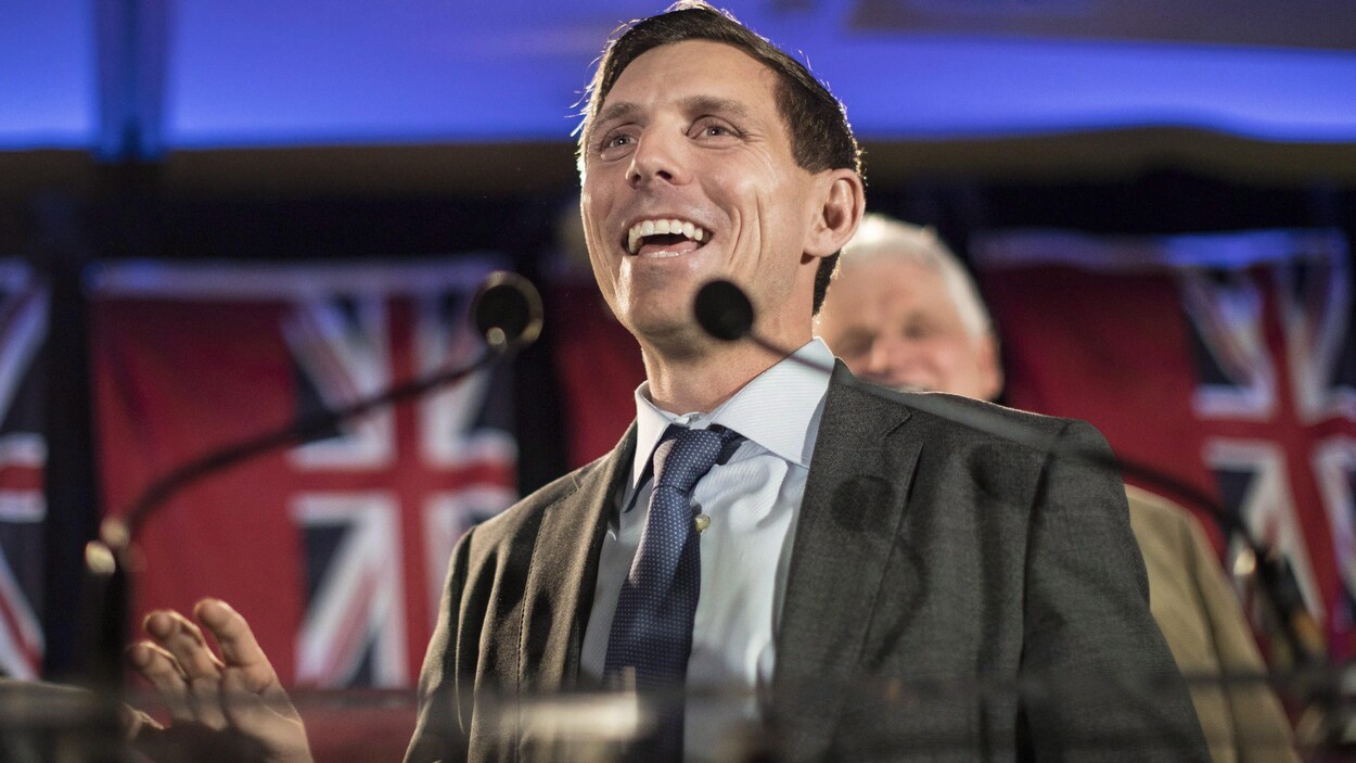 Patrick Brown, souriant.