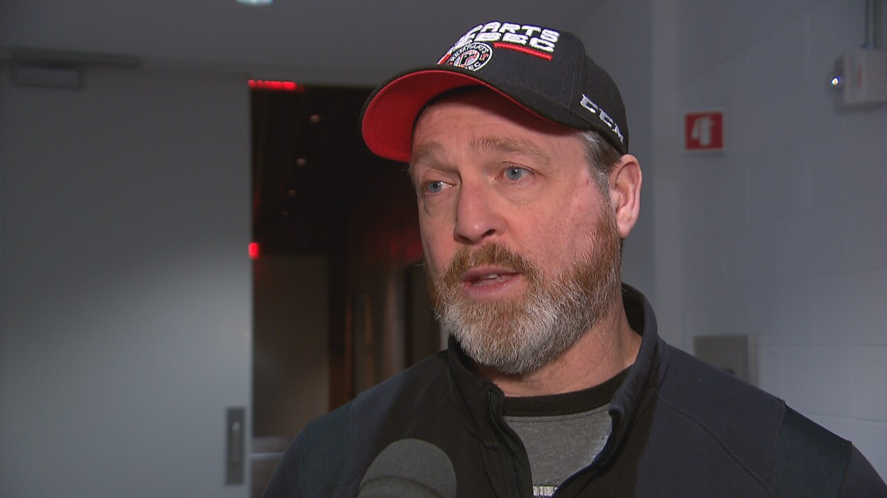 Patrick Roy, avant le troisième match de la série face aux Mooseheads de Halifax
