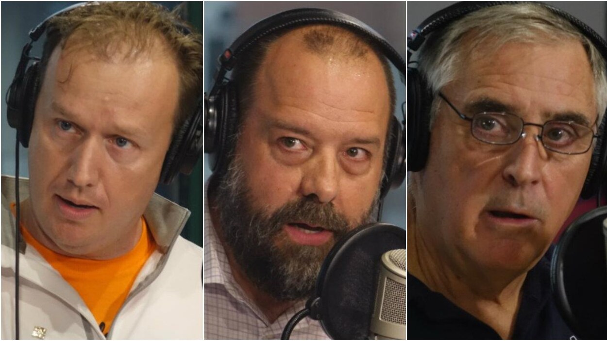 Trois hommes qui portent des écouteurs
