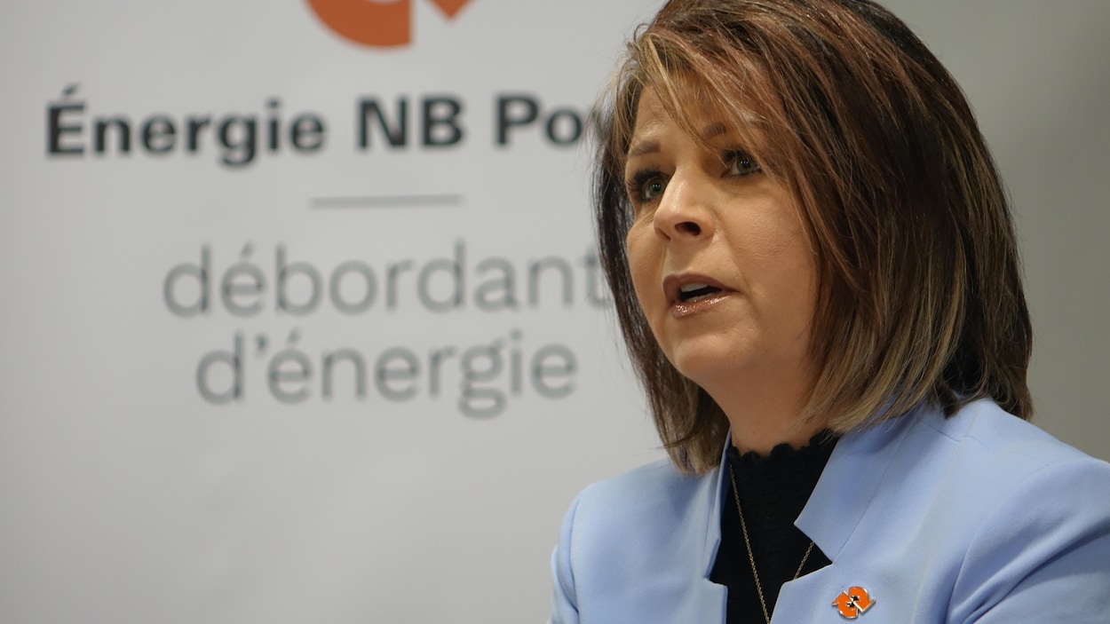 Alors qu’Énergie NB accumule les dettes, la province augmente le salaire de sa PDG